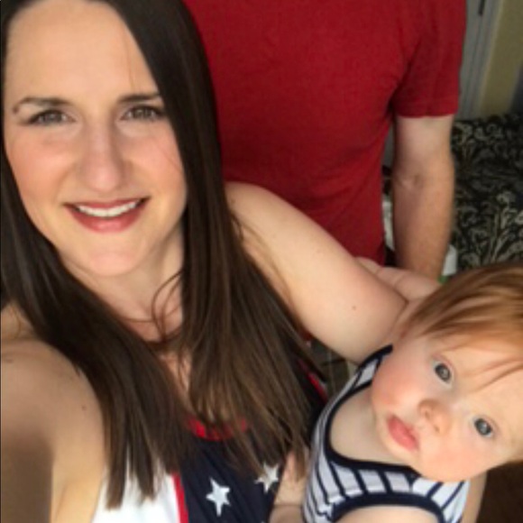 Meet your Posher, Rachel - Picture 4 of 5